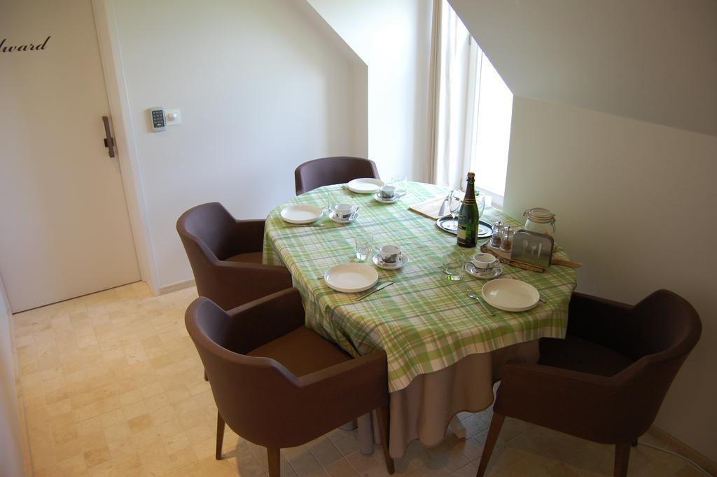 B&B Cottage Santfort Zandvoorde  Esterno foto